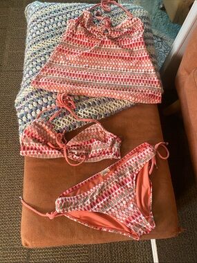 Converse Coral, White and Teal Patterned Women's Bikini Set